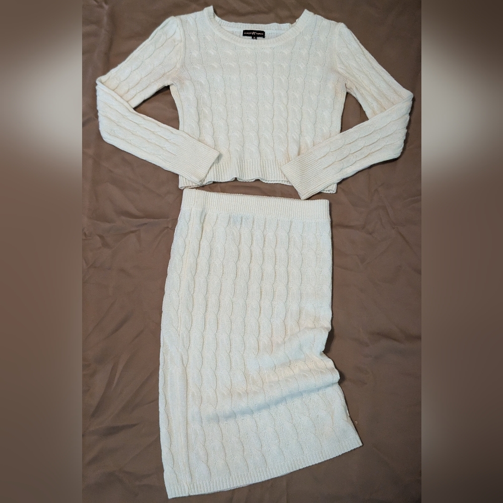 Almost Famous Ivory Cable Knit Top